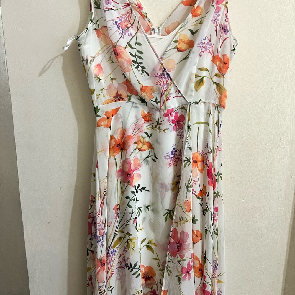 Calvin Klein Cold-shoulder Floral Chiffon
